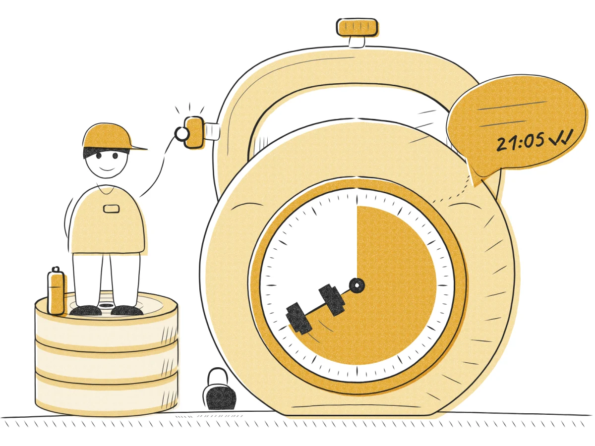 Pentekening van een reuzenkettlebell met een stopwatch als wijzerplaat; een coach drukt op de knop en om 21:05 vliegt er een WhatsApp-antwoord uit